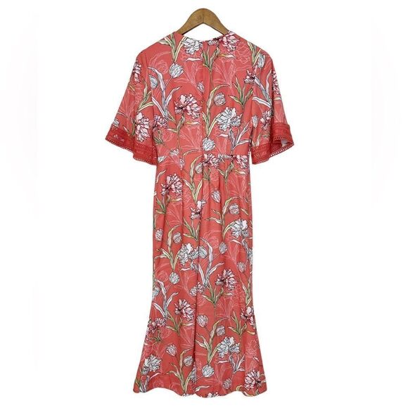 Finders Keepers Floral Lace Midi Dress Size Small - Picture 6 of 13